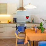 Apartman Weingut & Weitgruber Raffeis *