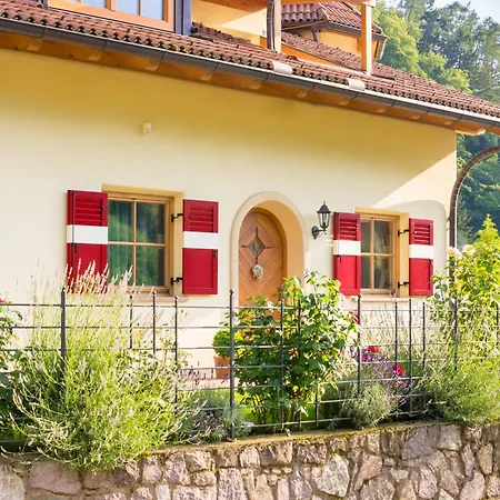 Weingut & Weitgruber Raffeis