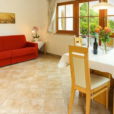 Weingut & Weitgruber Raffeis Apartment *