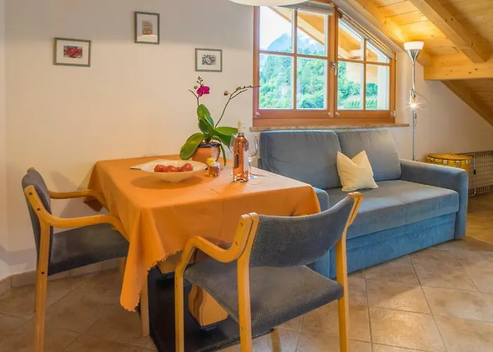 Weingut & Weitgruber Raffeis Appartement Merano